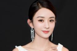 开云sport-烈焰燎原！福克斯高光表现引领火箭险胜上海守沪之盾