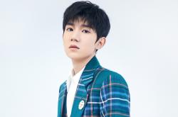 开云sport-双城记，当詹姆斯率湖人决胜北京，库里用三分点燃奥运之火