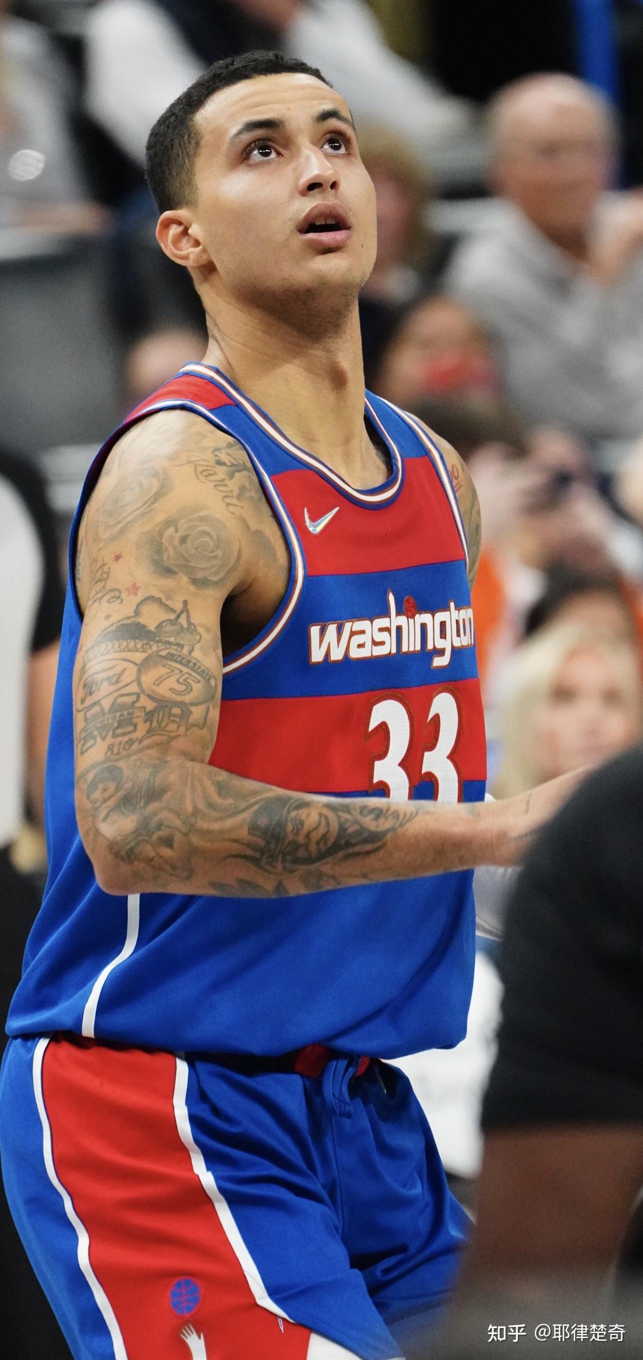 波兰男篮力克日本男篮，凯尔·库兹马三分雨点燃全场