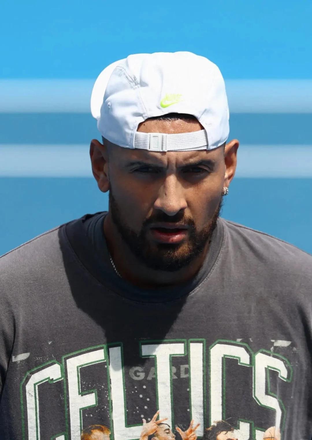 世界网球队横扫澳大利亚网球队，克耶高斯绝境逆转的简单介绍