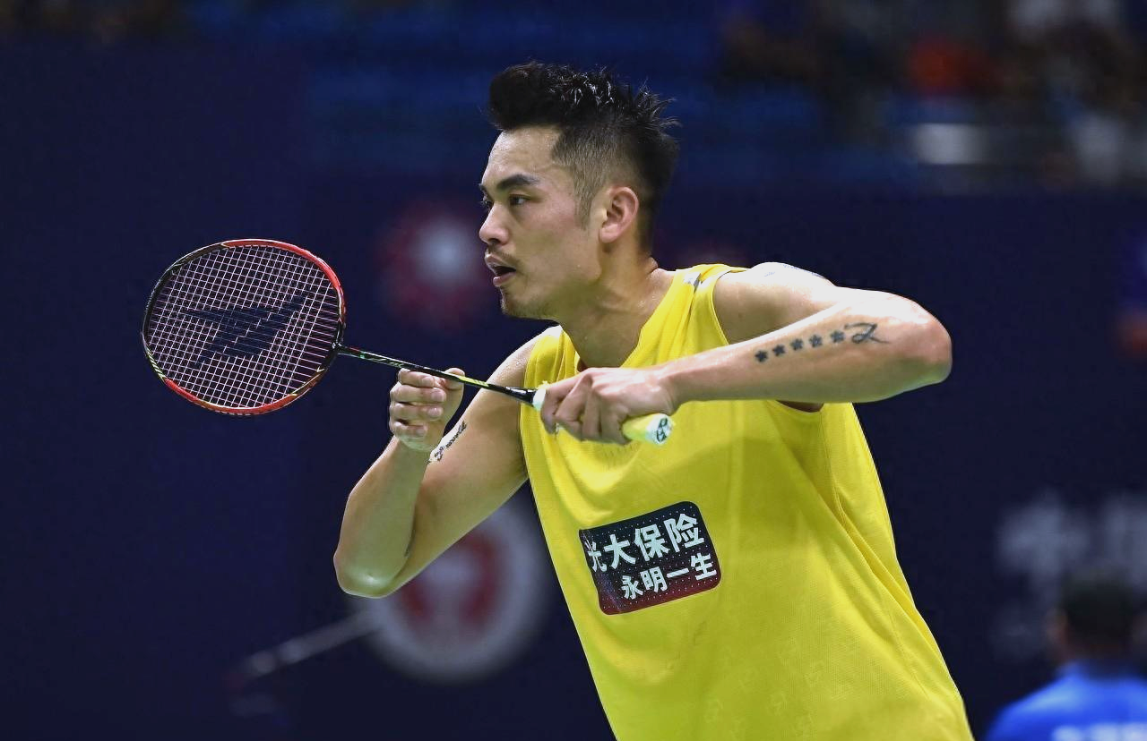 韩国羽毛球队爆冷丹麦羽毛球队，林丹三分雨点燃全场