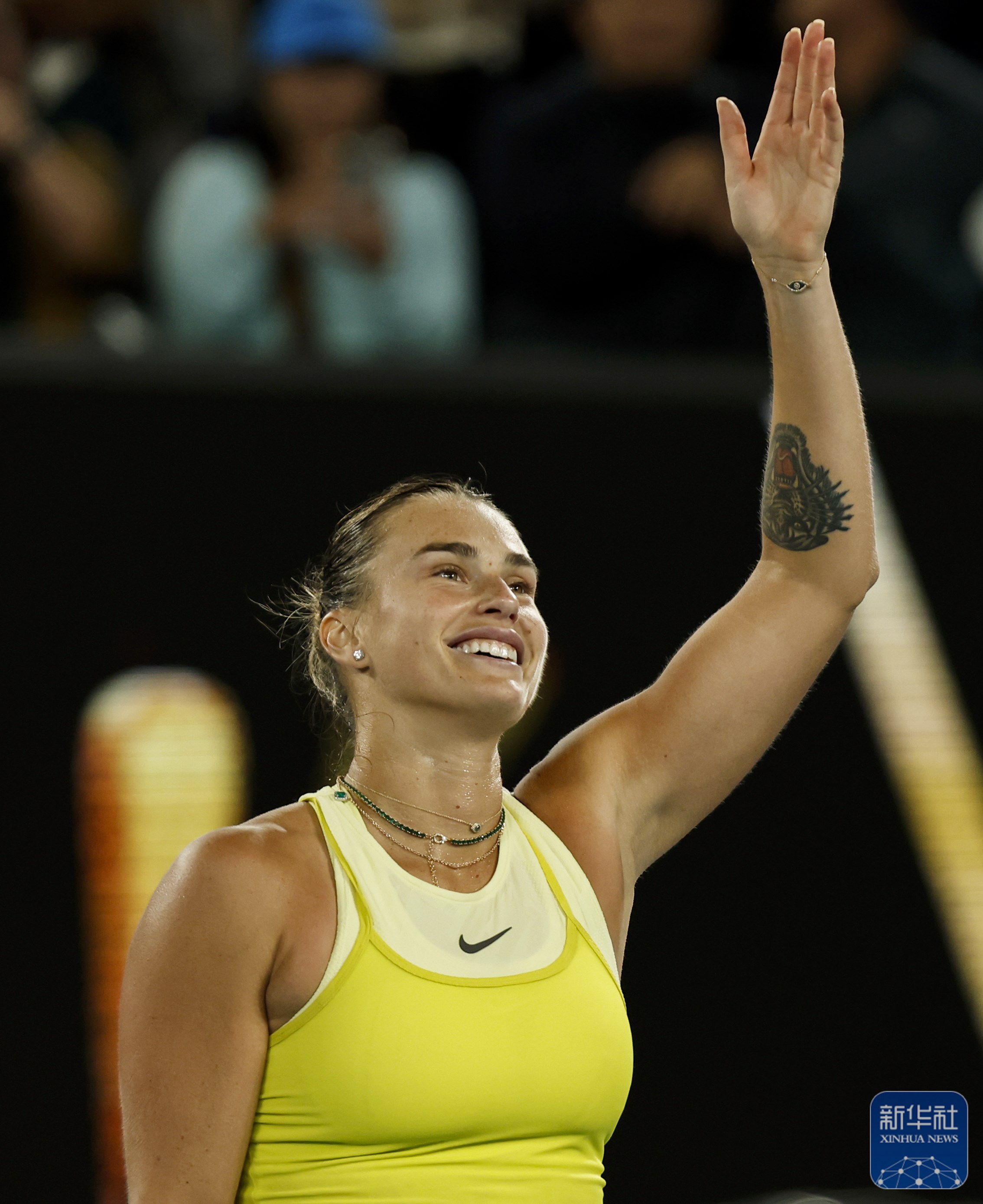 网球选手发挥出色,荣膺最佳MVP 网球选手发挥出色,荣膺最佳MVP