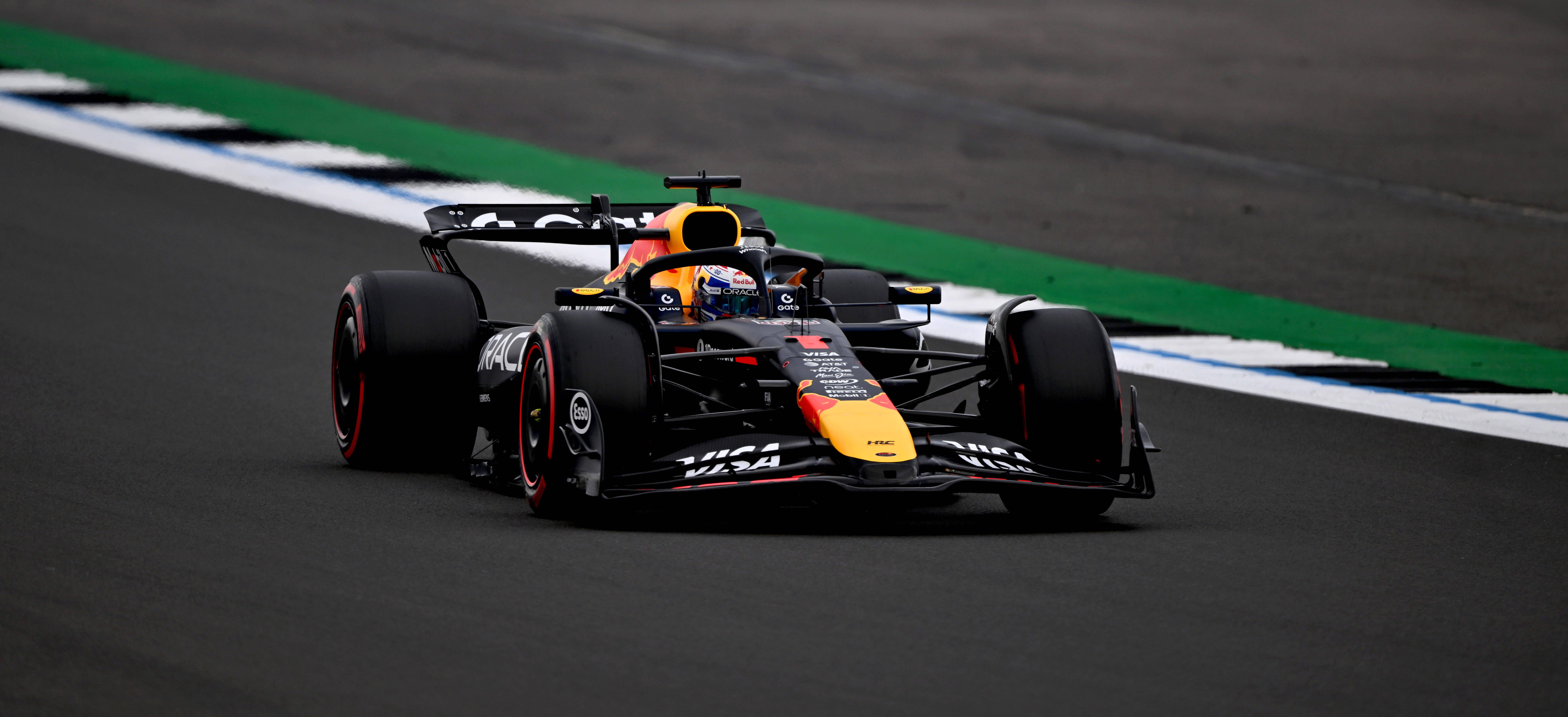 红牛车队碾压雷诺车队,皮亚斯特里惊艳四座 红牛车队碾压雷诺车队,皮亚斯特里惊艳四座