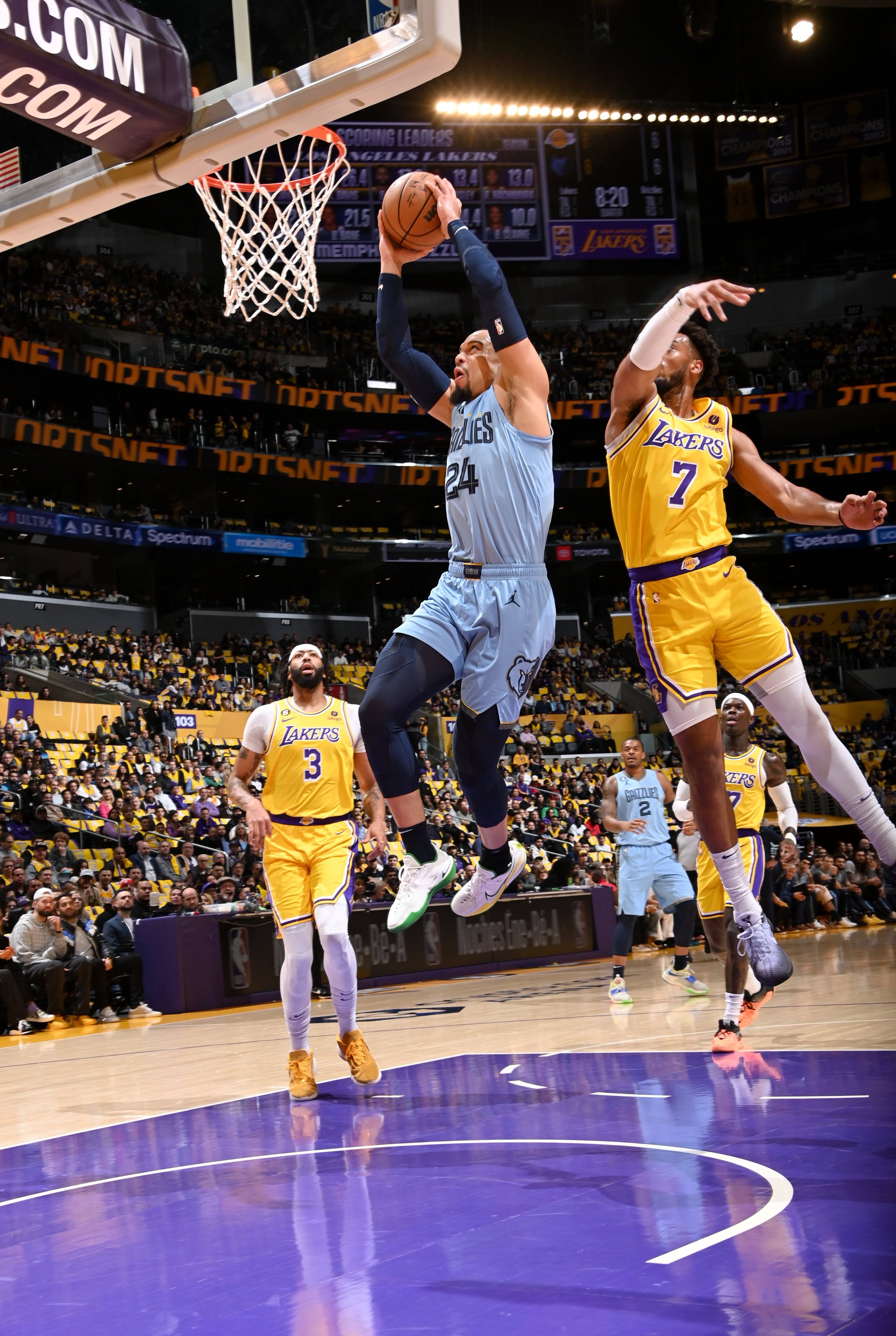 新疆队力克江苏队,浓眉哥惊艳四座 新疆队力克江苏队,浓眉哥惊艳四座