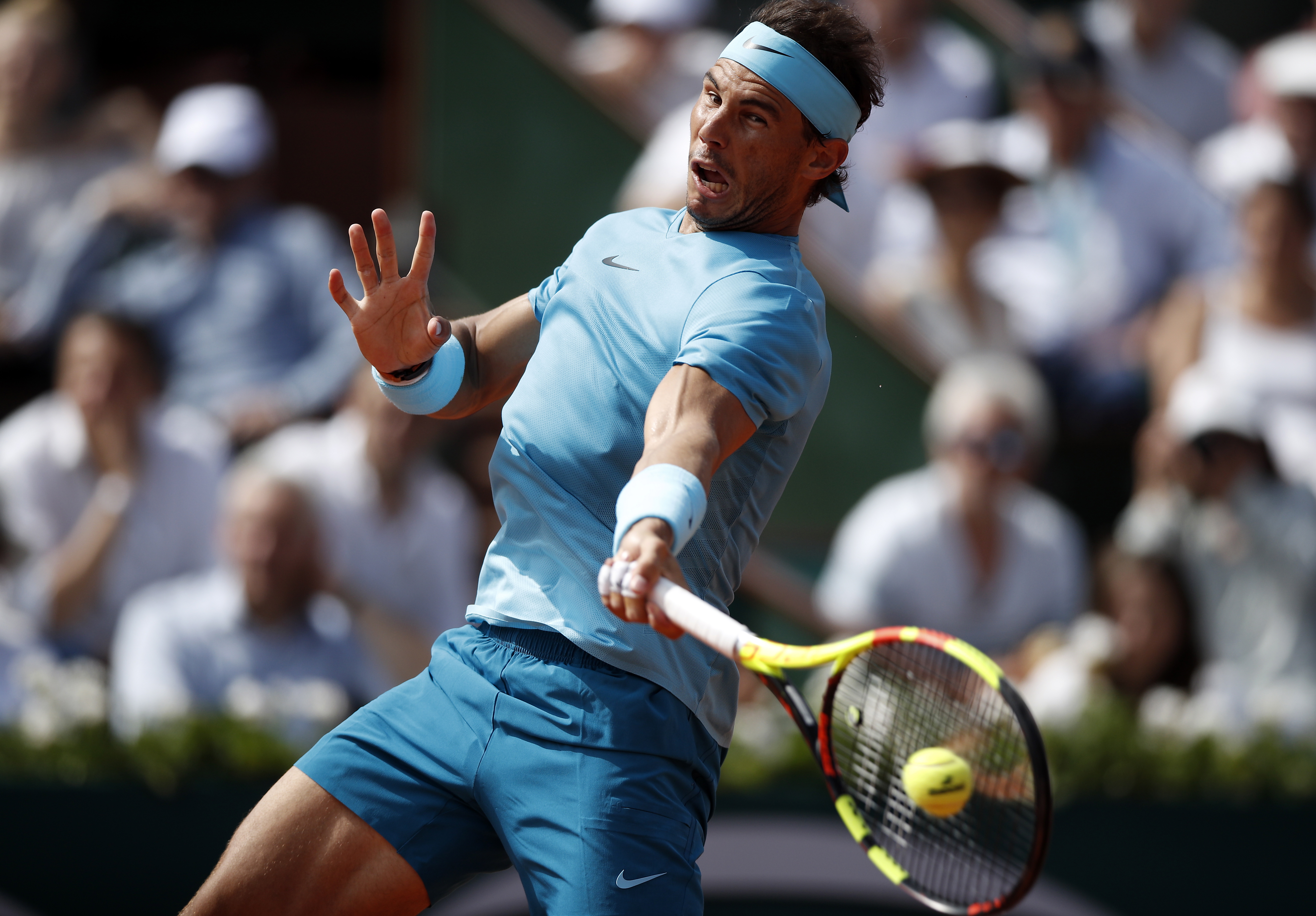 法网横扫年终总决赛，纳达尔点燃赛场