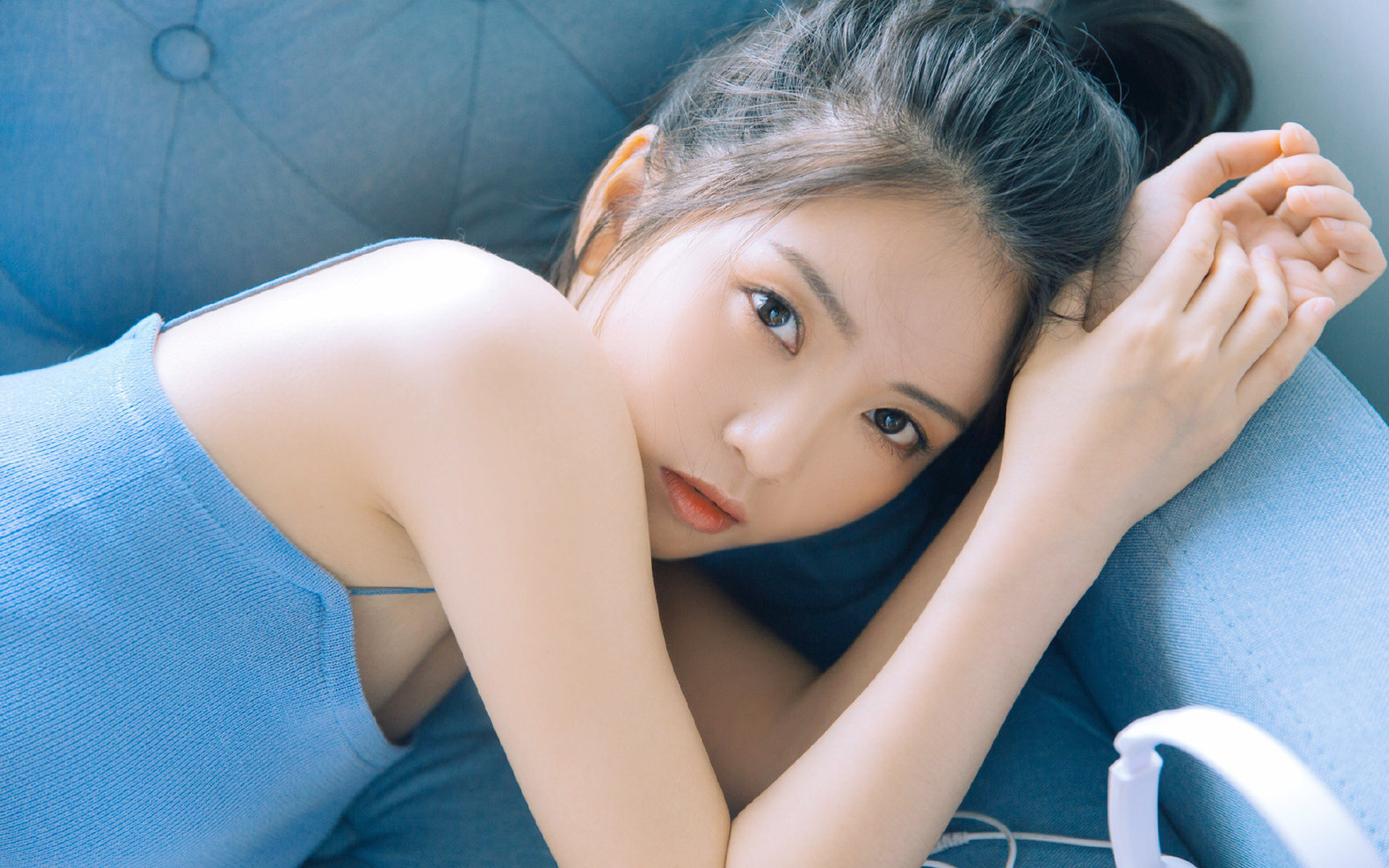 当世界成为舞台,2026世界杯之夜与奥亚尔萨瓦尔的灼热光芒